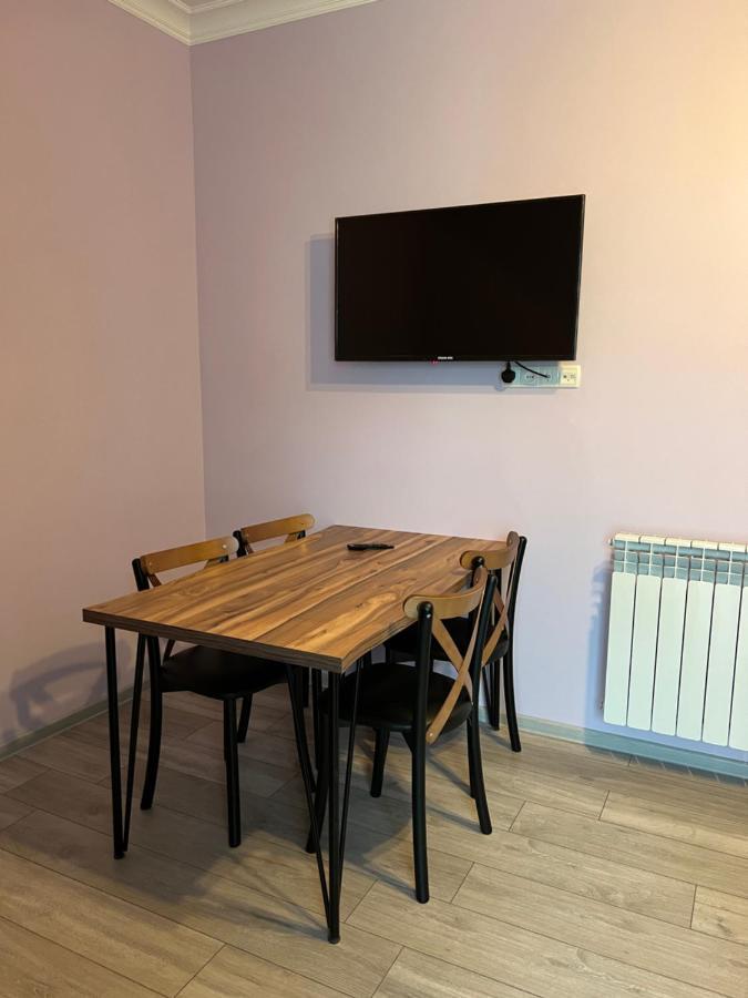Apartment Merabi Batumi Exterior photo