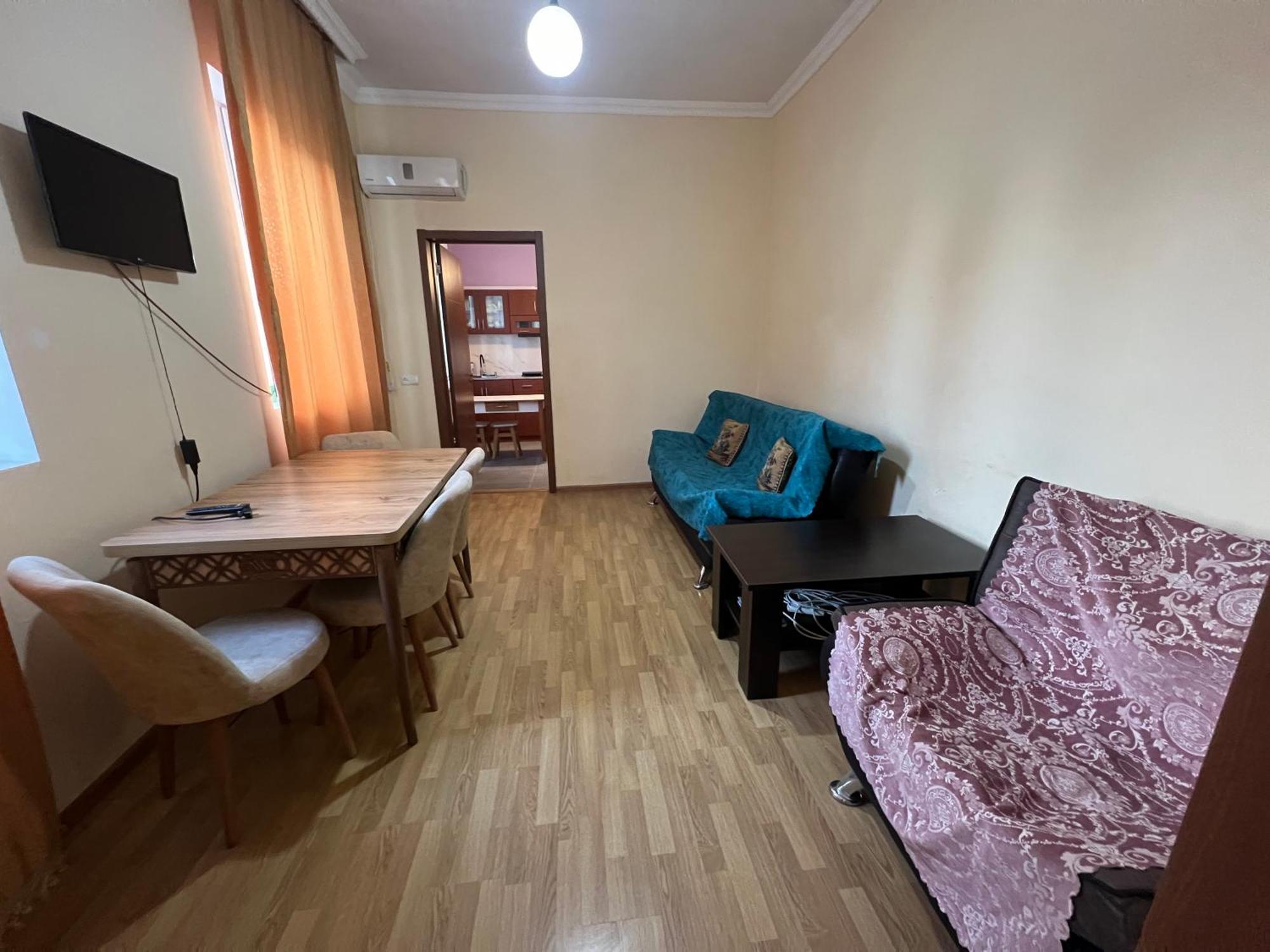 Apartment Merabi Batumi Exterior photo