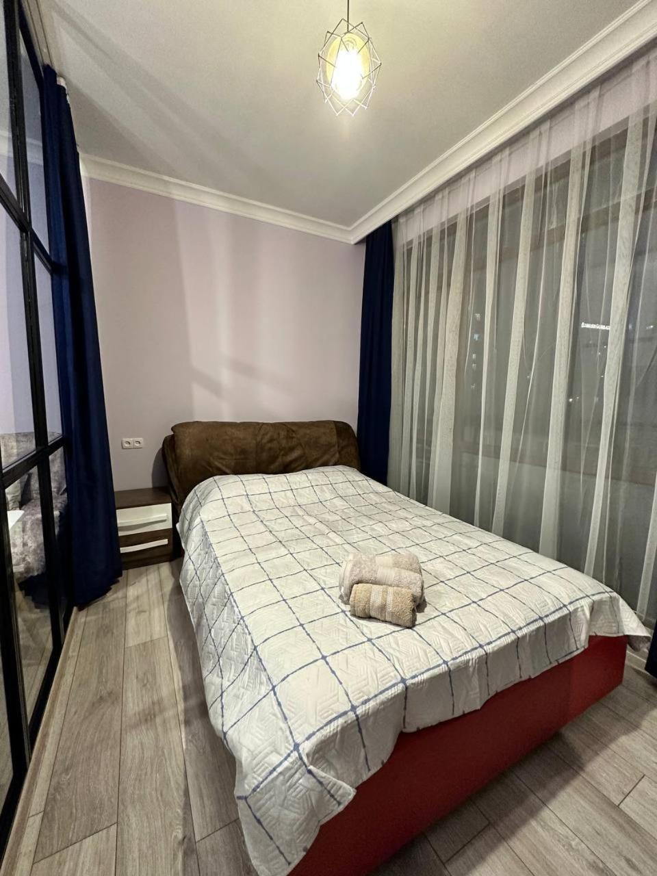 Apartment Merabi Batumi Exterior photo
