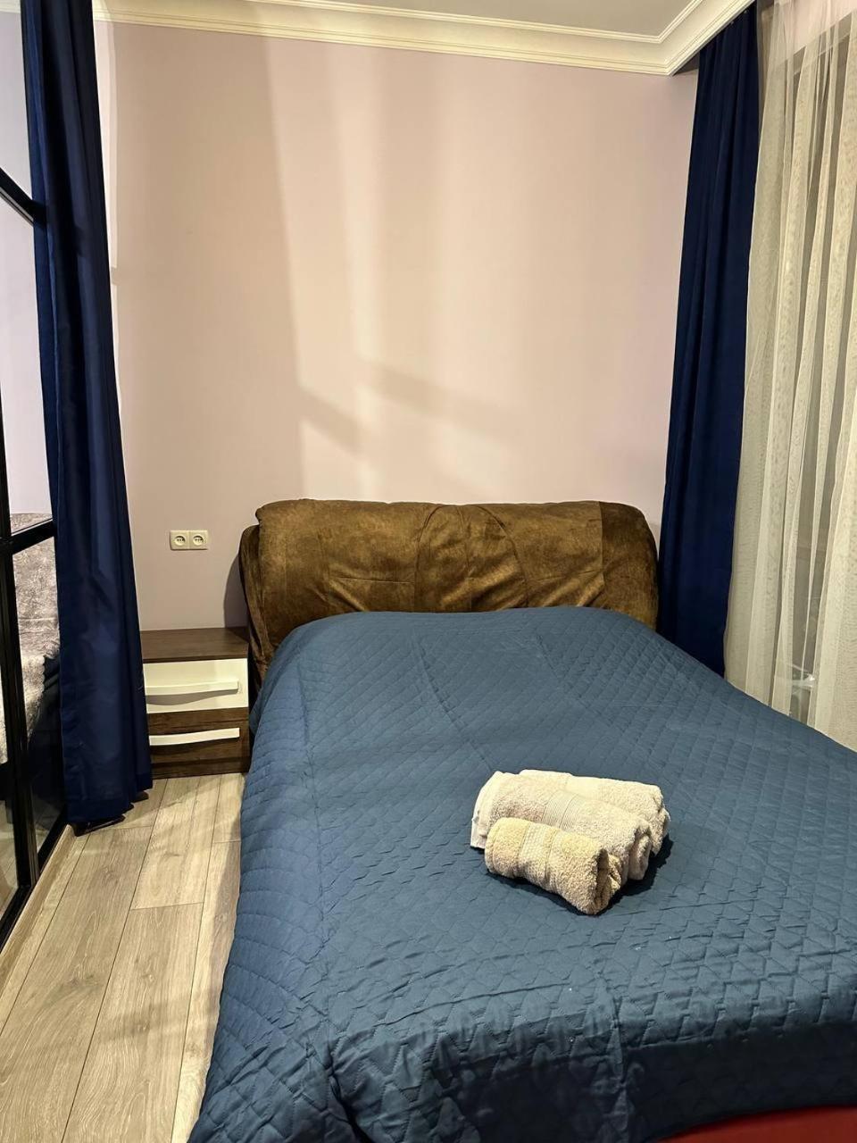 Apartment Merabi Batumi Exterior photo