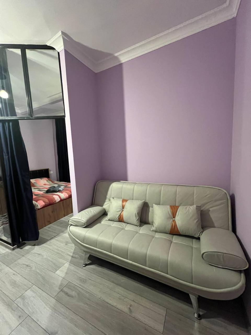 Apartment Merabi Batumi Exterior photo
